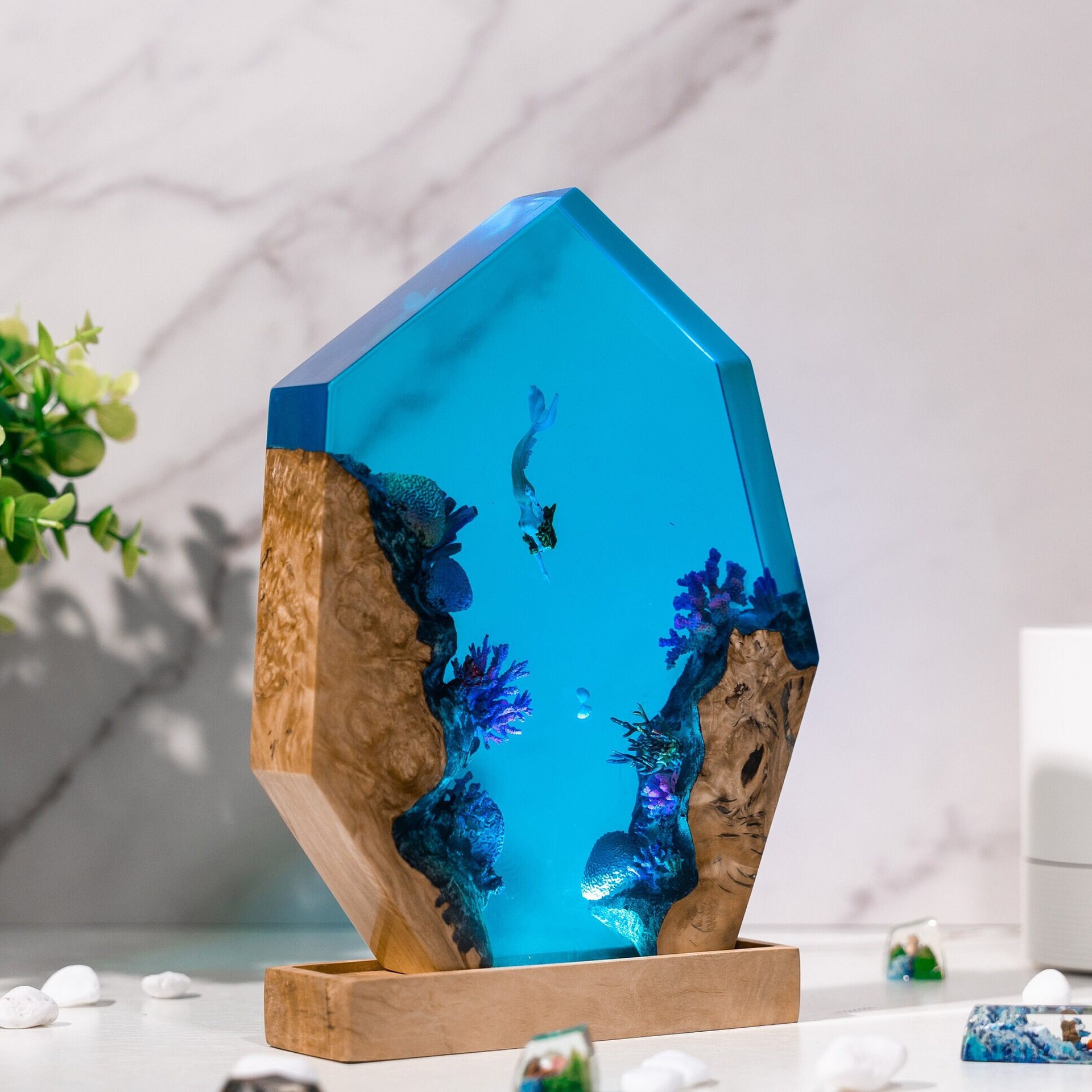 Customized Items Resin Table L - Lighting Table Decor avis et prix