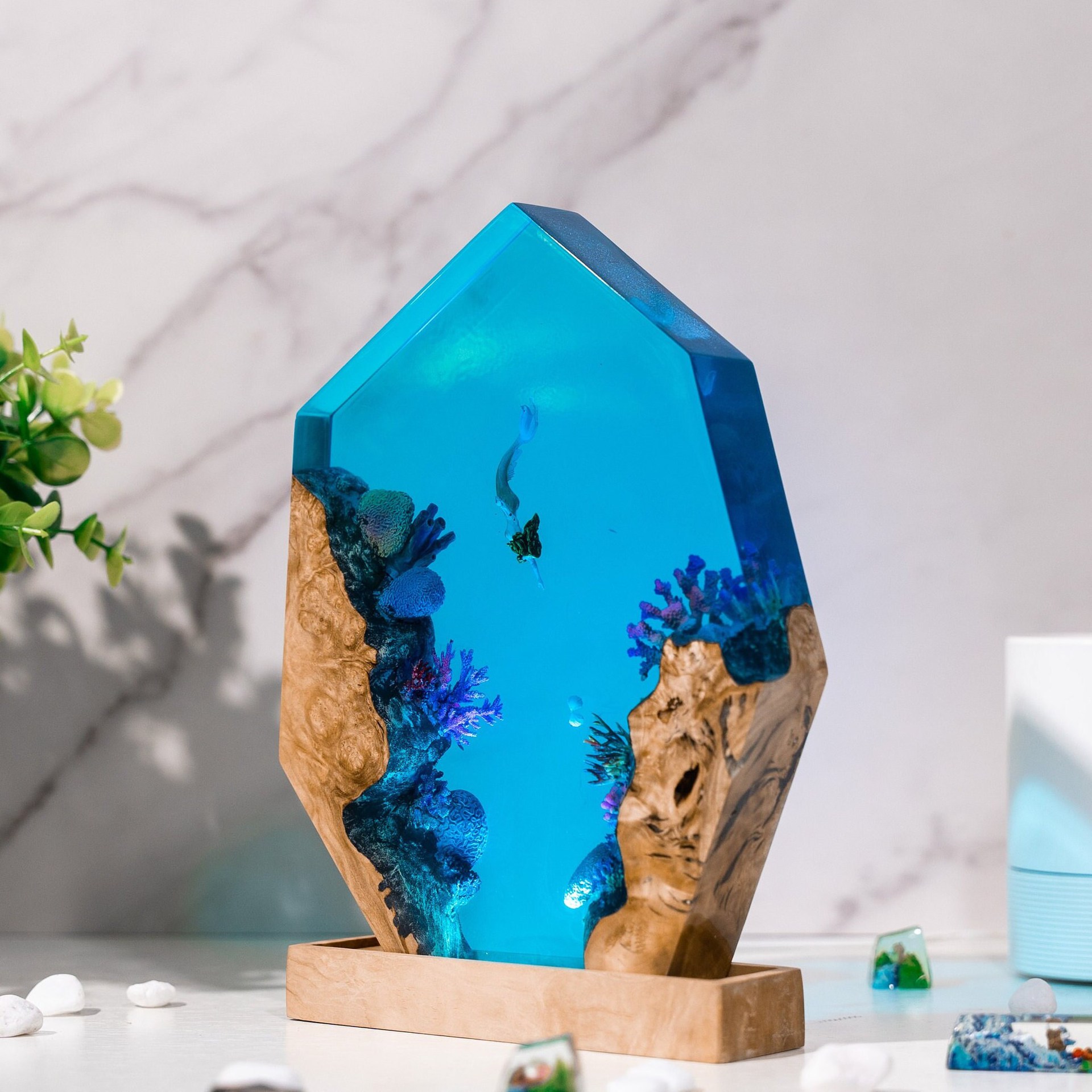 Customized Items Resin Table L - Lighting Table Decor avis et prix